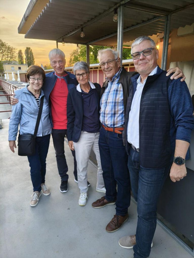 Jahresversammlung 2026 auf der Terrasse des Strämu-Beizli