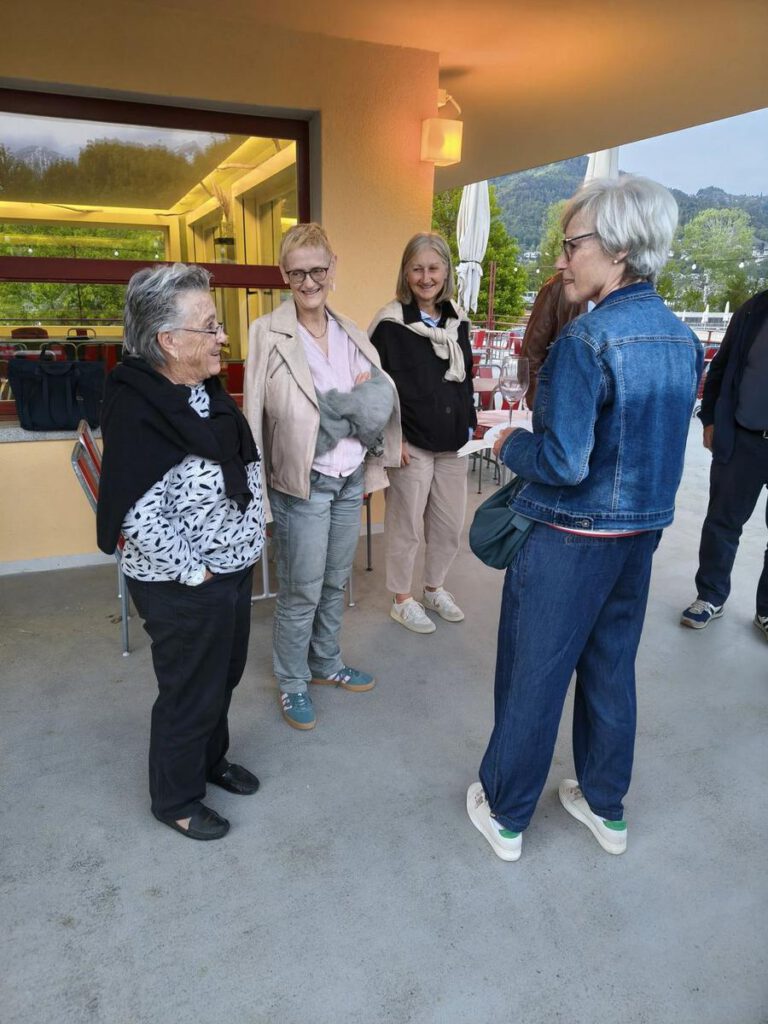 Jahresversammlung 2026 auf der Terrasse des Strämu-Beizli